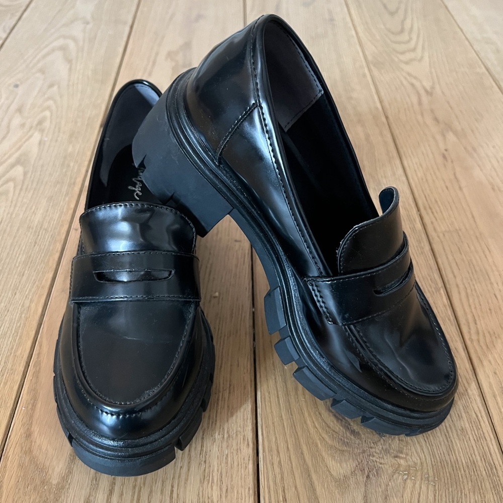 Crown Vintage Sage Penny Loafer